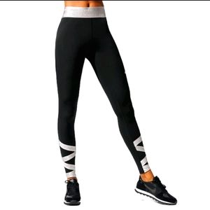 Nike Pro Metallic Band Leggings